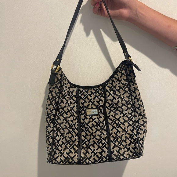 Tommy Hilfiger Bag - Picture 1 of 2